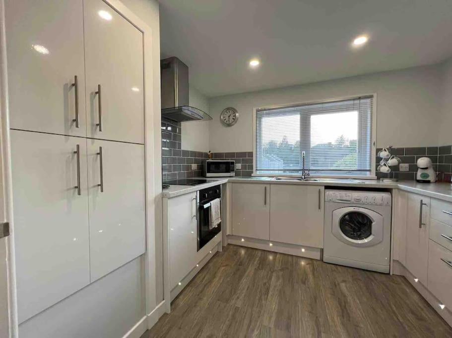 Modern 2 Bed Apartment Oban Exterior foto