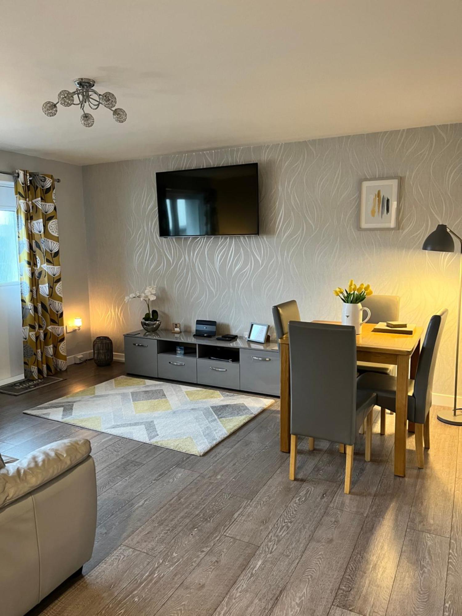 Modern 2 Bed Apartment Oban Exterior foto